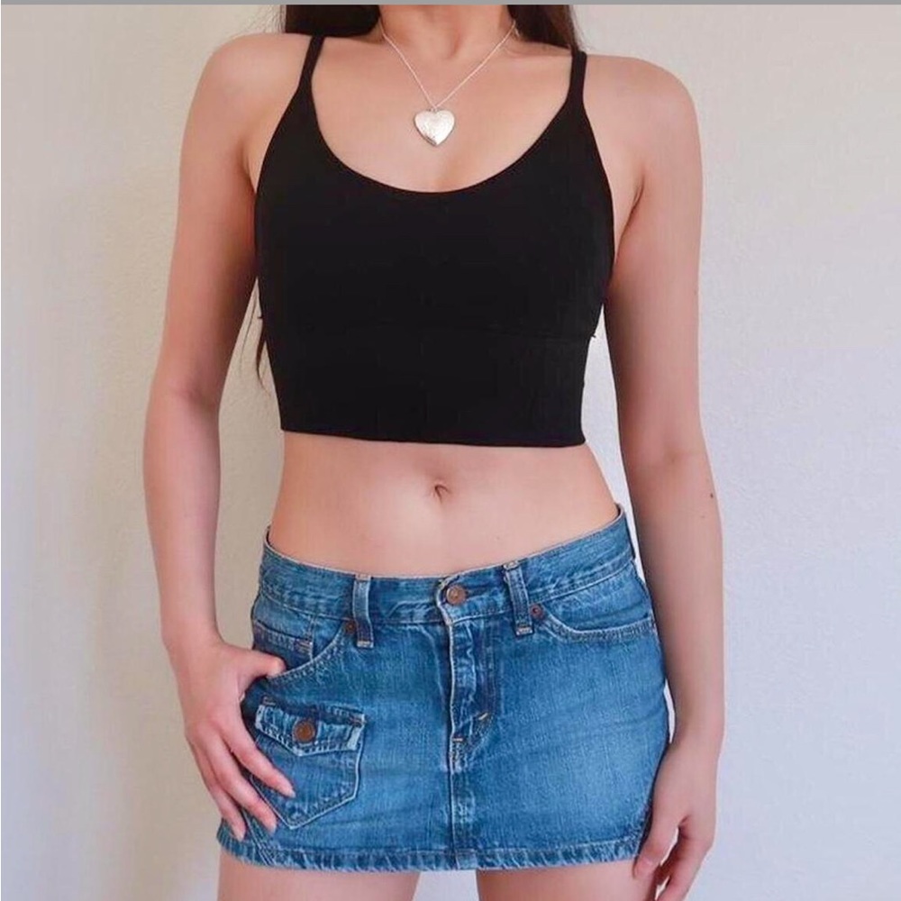 black cami tank top